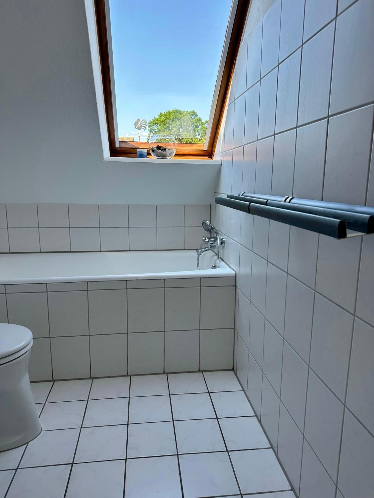 Tohuus Op'N Doerp Apartment Grossenbrode Bagian luar foto